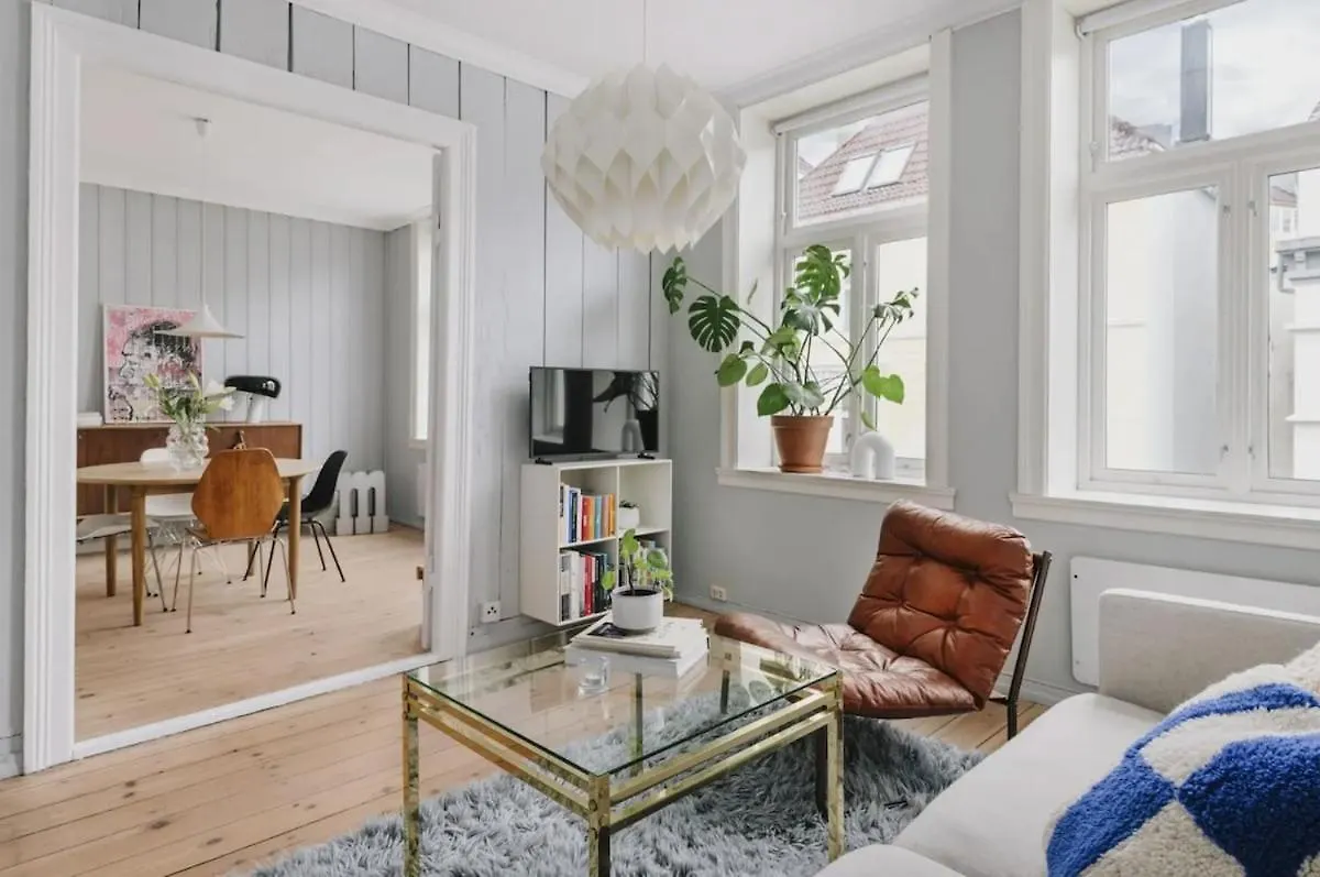 Central Apartment With 2 Bedrooms ベルゲン